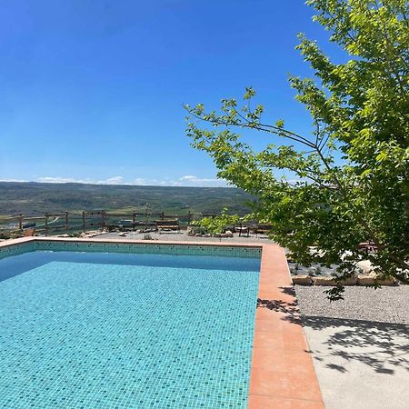 Castell De L'Aguda Hotel Torá de Riubregós Kültér fotó