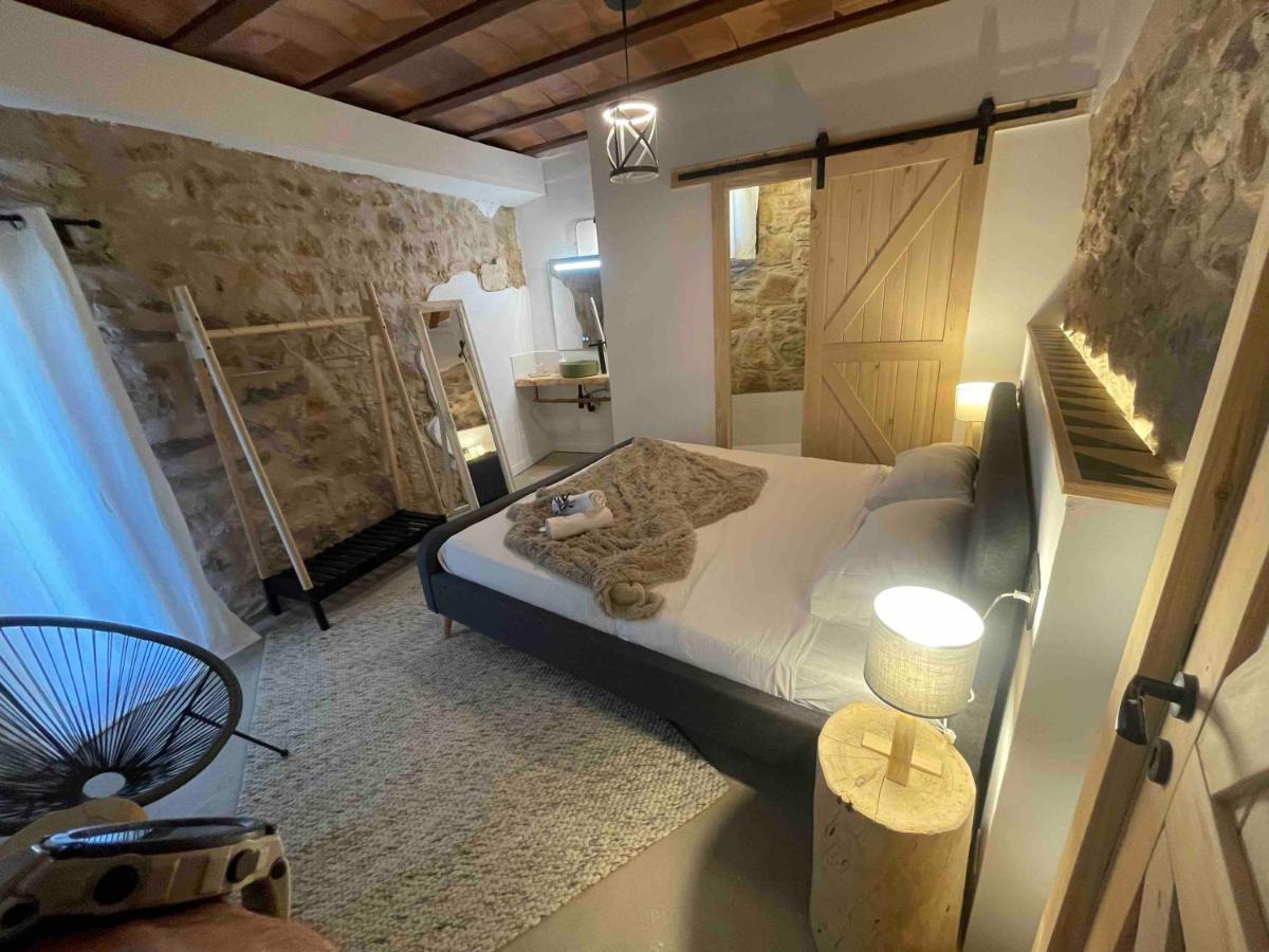 Castell De L'Aguda Hotel Torá de Riubregós Kültér fotó