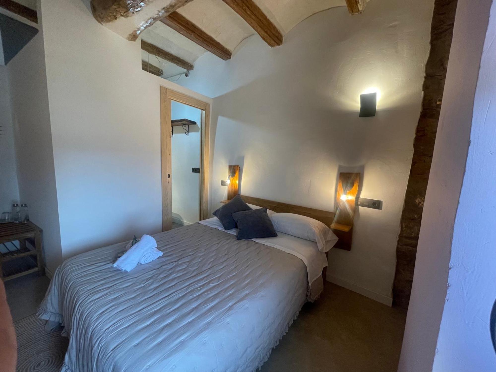 Castell De L'Aguda Hotel Torá de Riubregós Kültér fotó